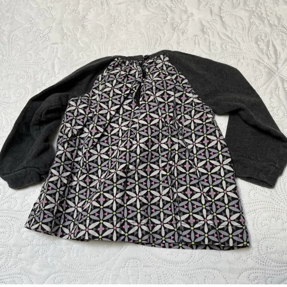 Gap Patterned Raglan Shirt Size 2